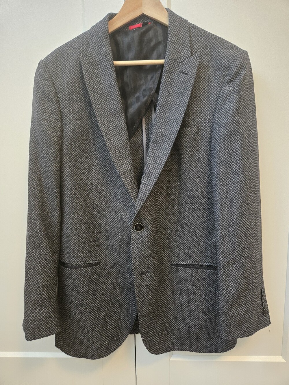 HUGO BOSS Men's Blazer Jacket Grey Patterned Size 42R- But Size As A 40R